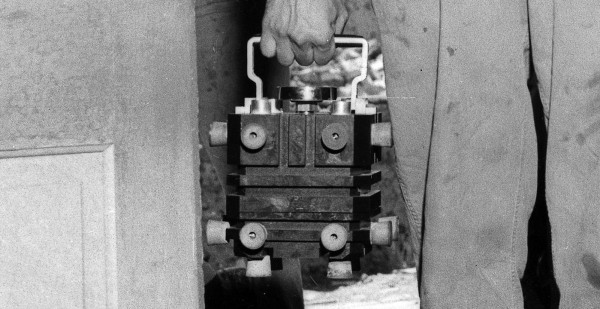 The magnesium box used for transporting the plutonium core to the Trinity site. Via Los Alamos.
