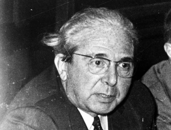 An agitated, concerned Leo Szilard in 1960. Source: Emilio Segrè Visual Archives.